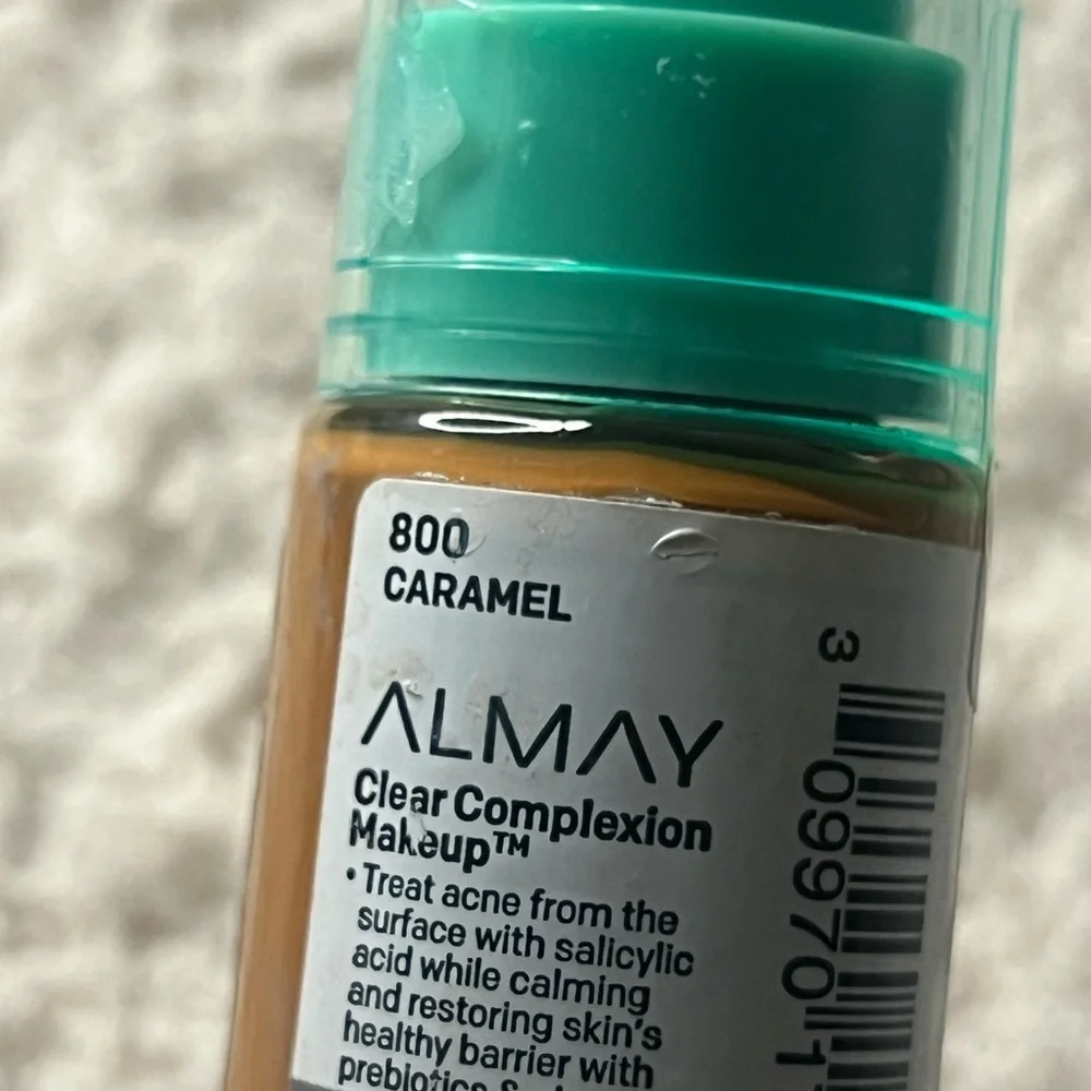 🤍New Almay Clear Complexion Foundation🤍